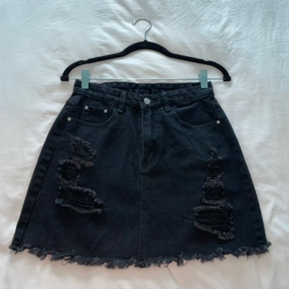 Shein Black Denim Distressed Mini Skirt NWOT - Picture 1 of 5